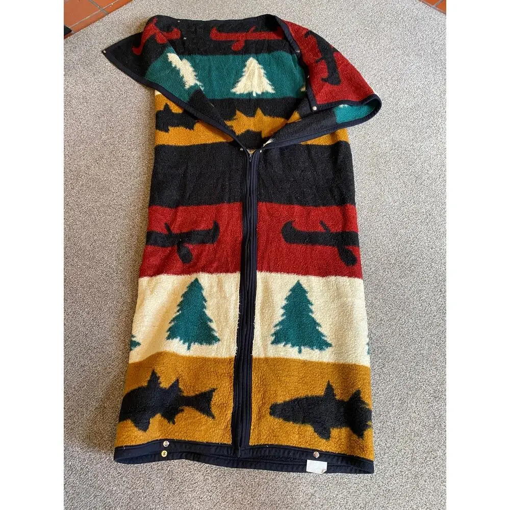 Vintage Biederlack “Fish Camp” Cuddle Wrap Stadium Blanket Snaps & Zipper 61x54